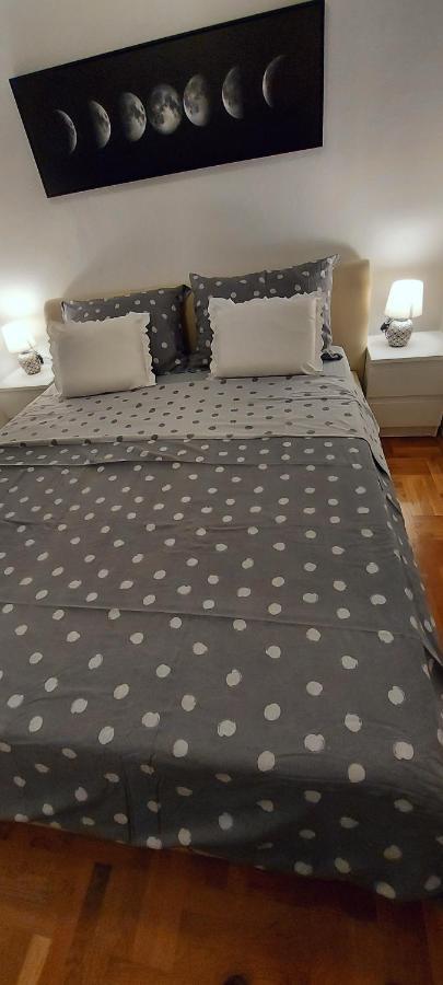 Apartments Tomic Биоград на Мору Екстериор снимка